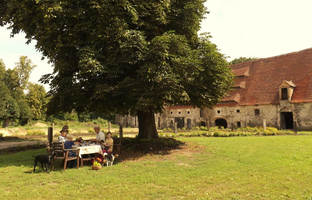 Farm stay Country Estate *